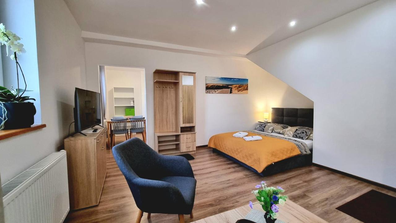 Apartmány Miluška Besenova Exterior foto